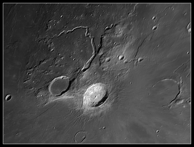 schroter's valley and aristarchus