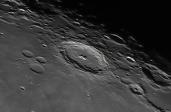 moon: crater langrenus